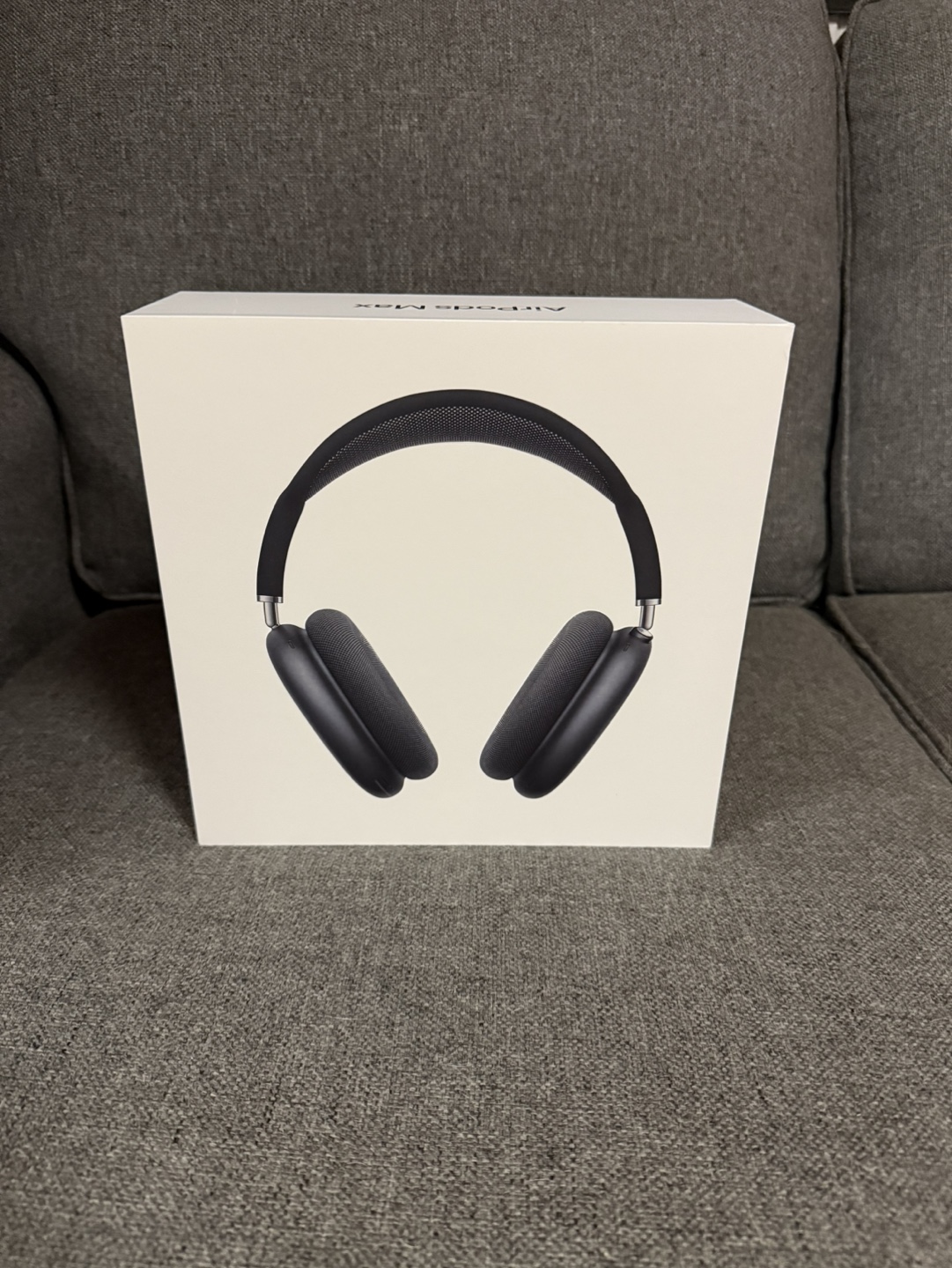 AirPods Pro Max 2 Headphones - Midnight Black (USB-C)