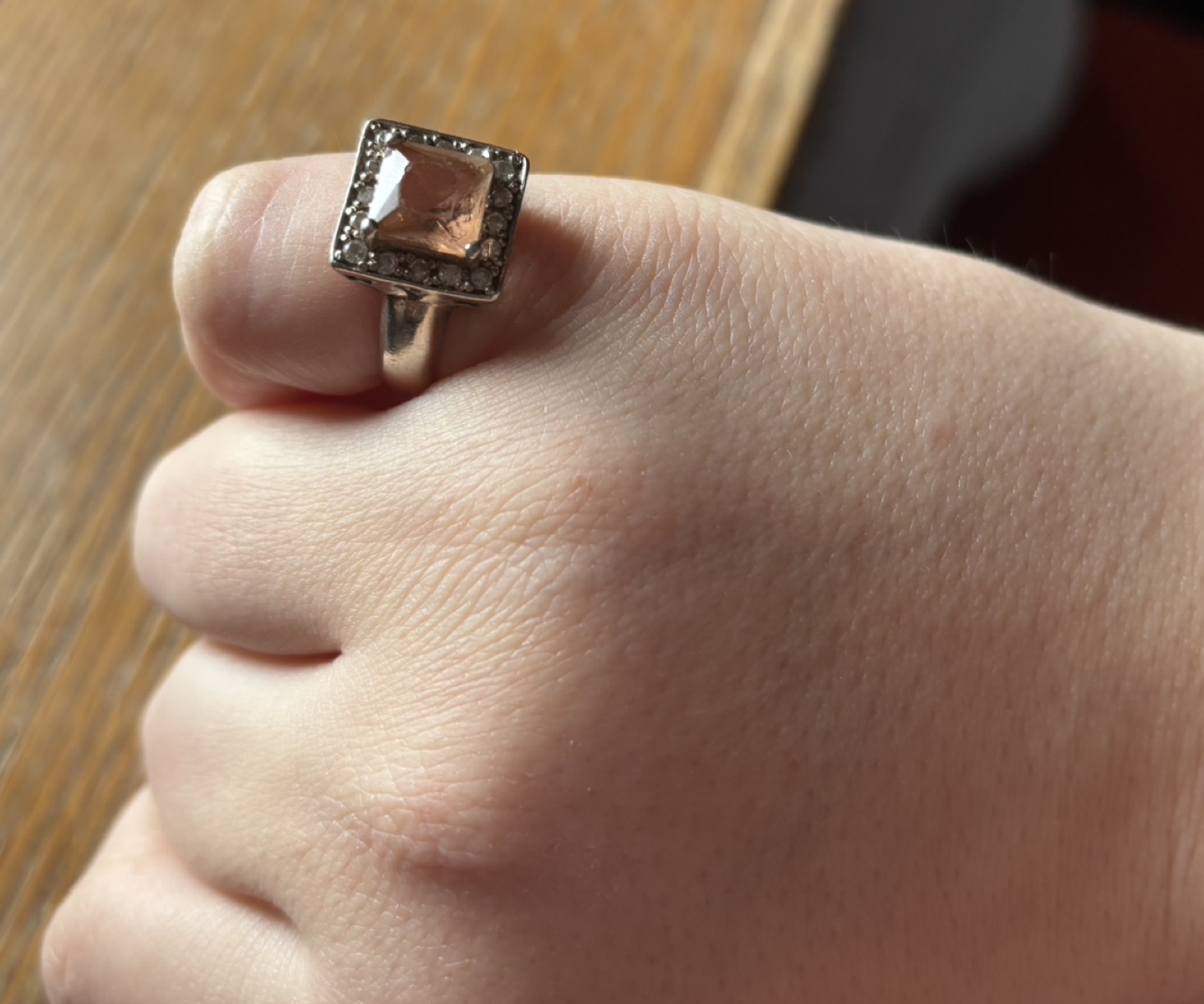 Beautiful Pink/ Light Brown Stone Ring - photo 2