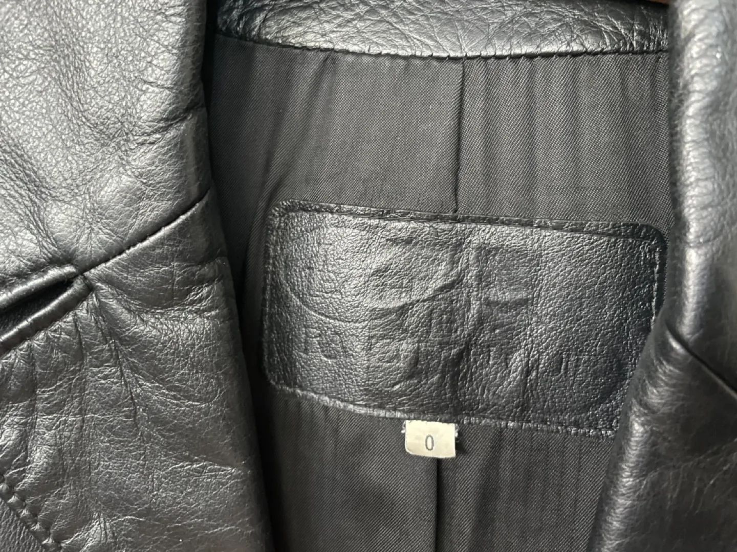 Women’s Leather Coat Size 0 image indicator(3)