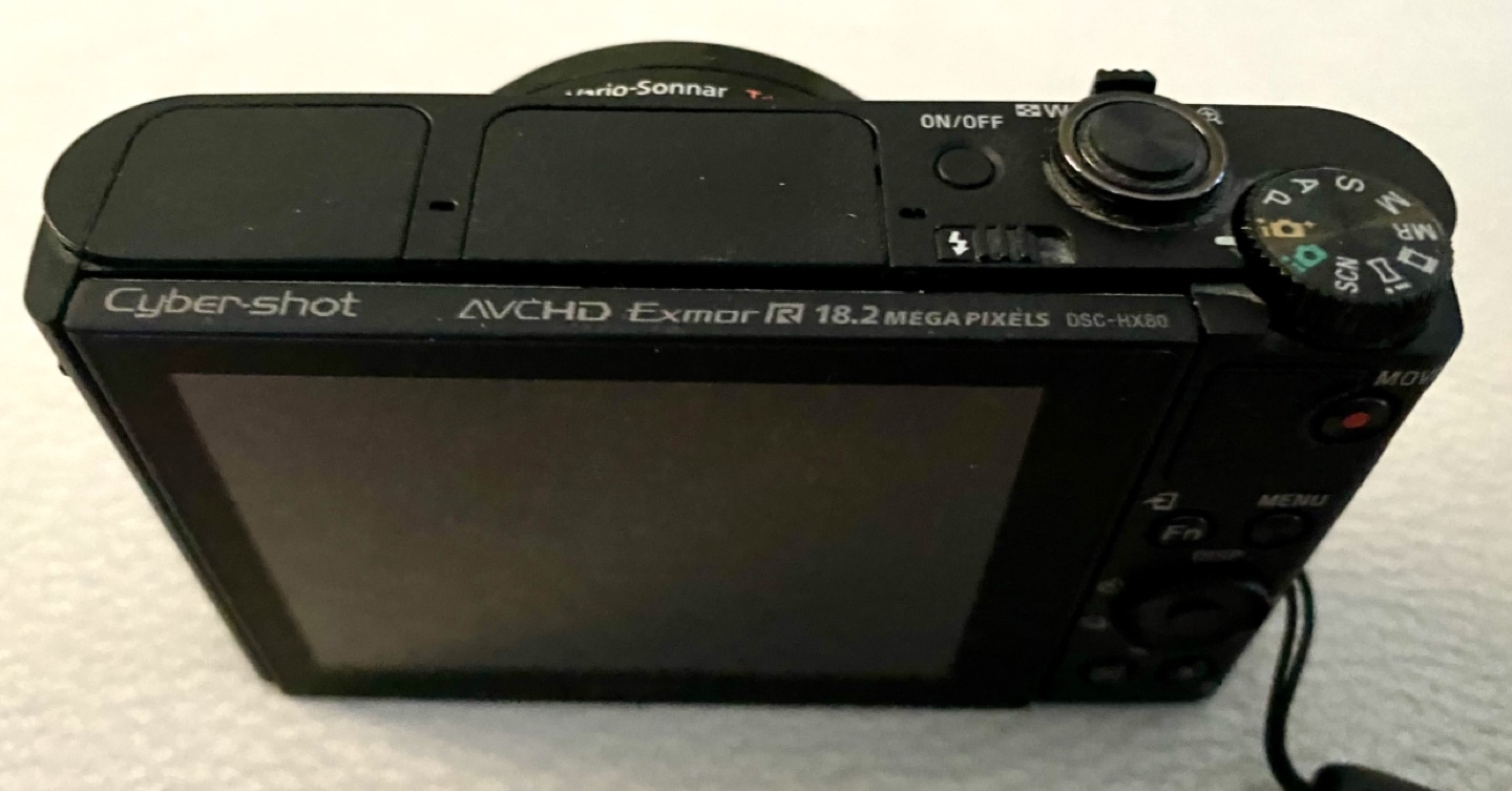 Sony Cyber-shot DSC-HX80 30x Optical Zoom Camera - photo 4
