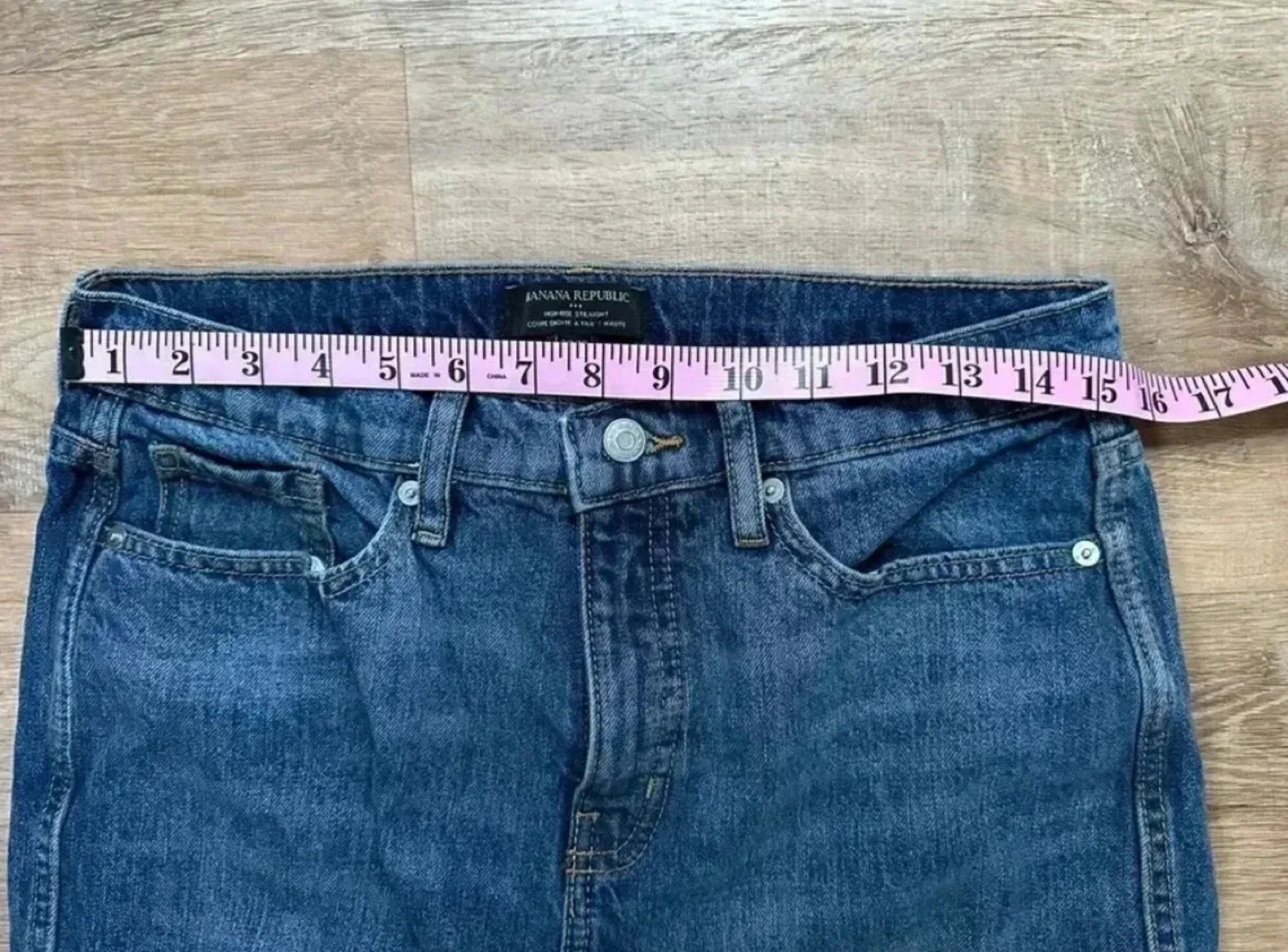 Banana Republic High-Rise Straight Jeans image indicator(7)