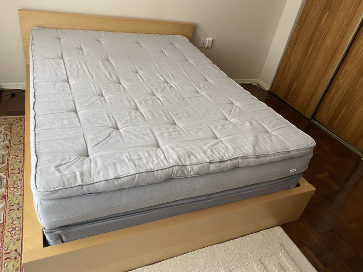 [Move-Out Sale] IKEA MALM Queen Bed Frame - photo 2