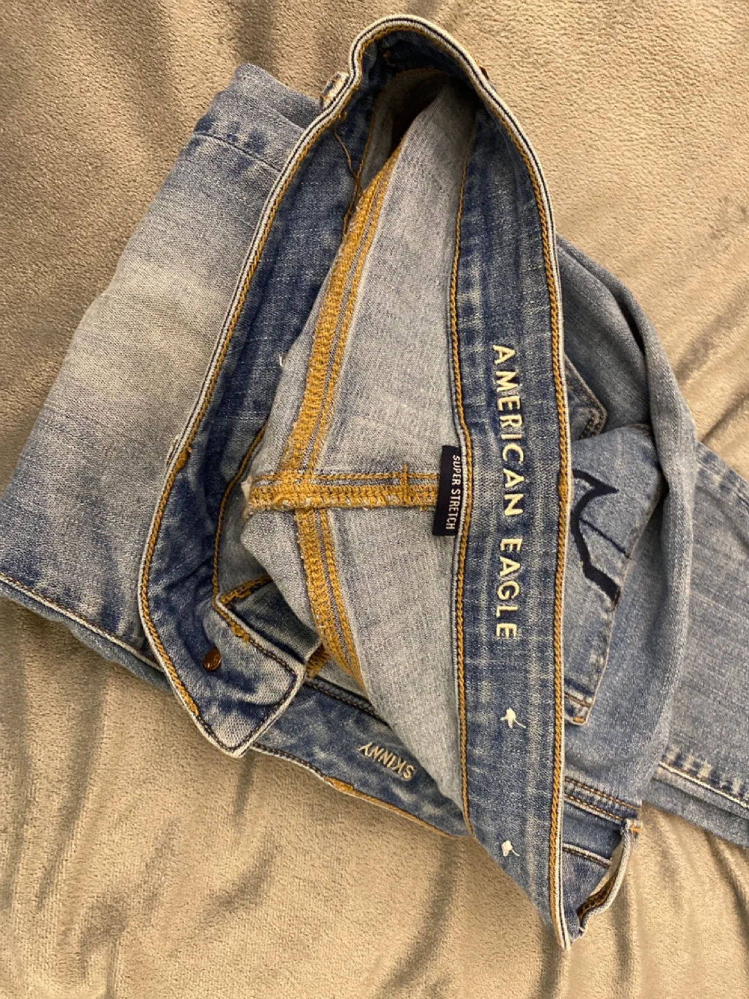 American Eagle Super Skinny Jeans image indicator(2)