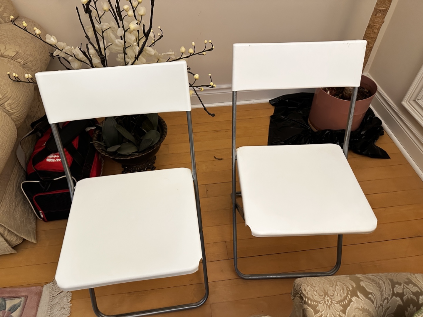 Moving Sale! Pair of White Folding Chairs