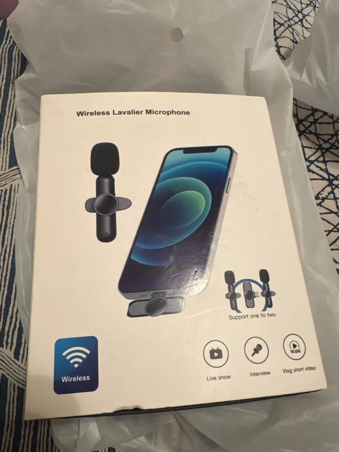 Wireless Lavalier Microphone (USB type C) thumbnail