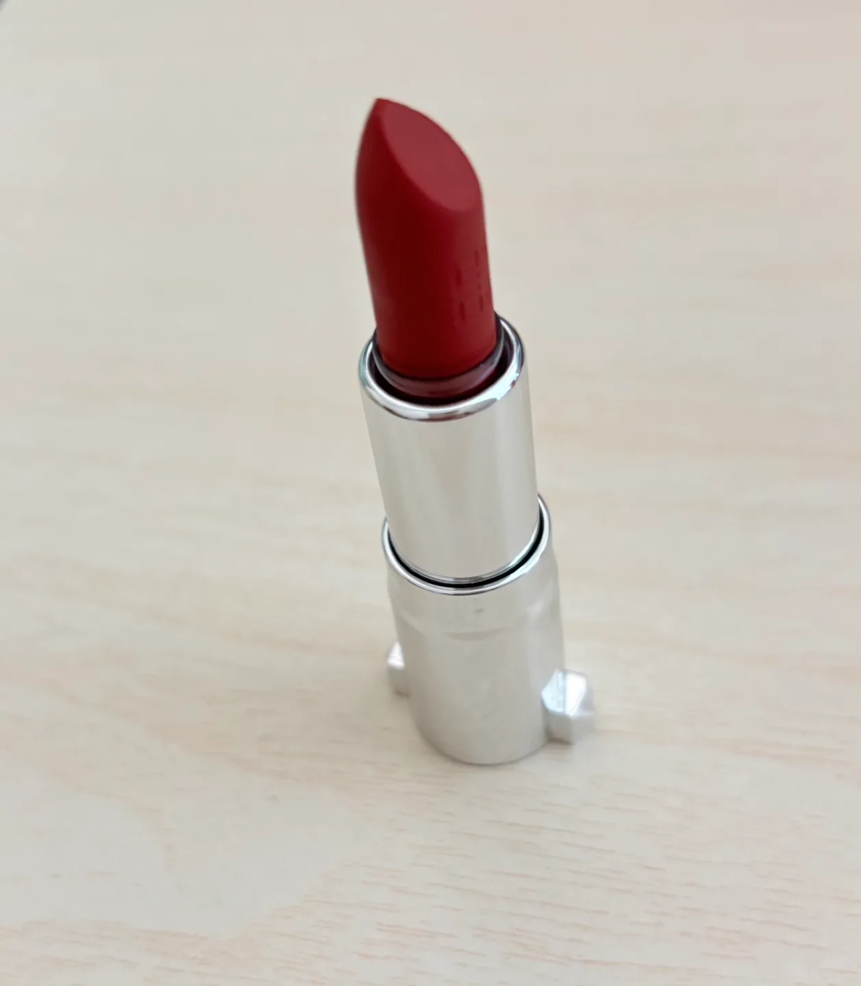 Givenchy Le Rouge Sheer Velvet Matte Lipstick - 27 image indicator(10)