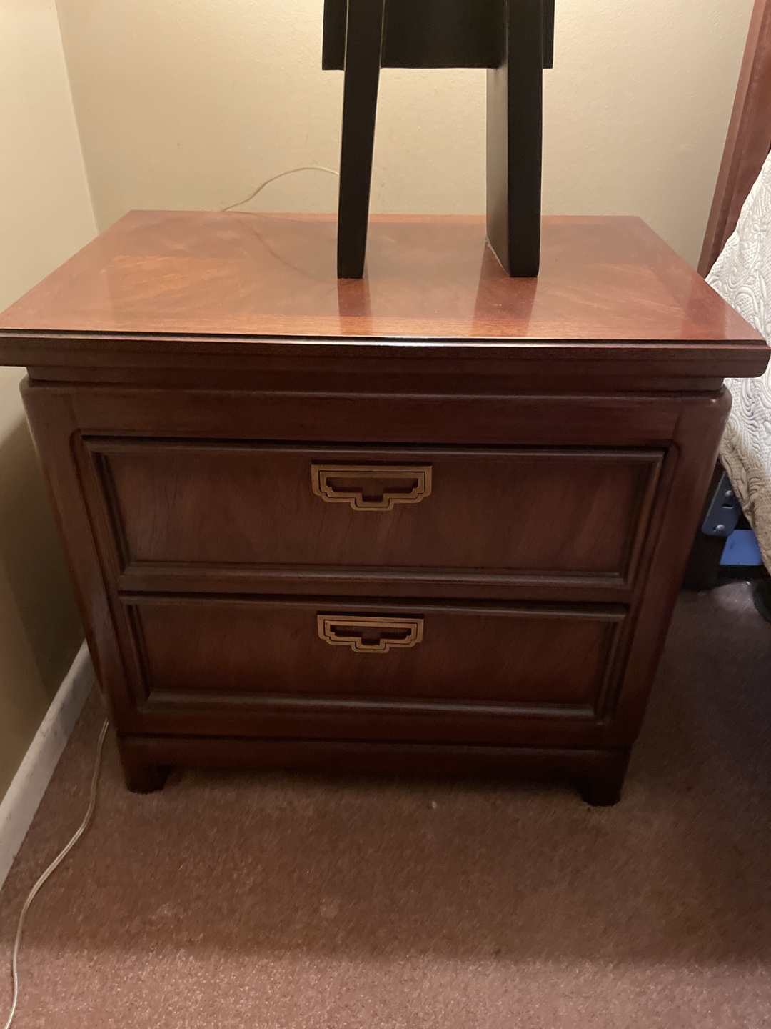 5 piece Solid Wood Bedroom Set - photo 4