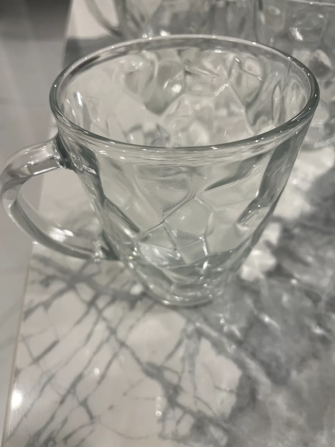 Set of 12 Clear Glass Mugs with Textured Design image indicator(2)
