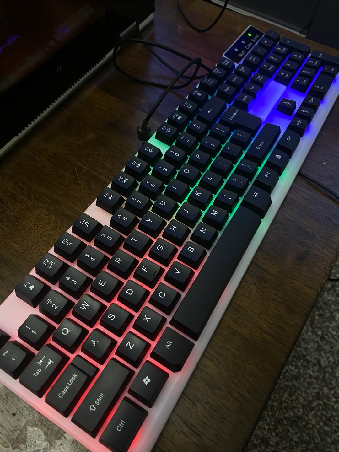 RGB Wired Keyboard image indicator(2)