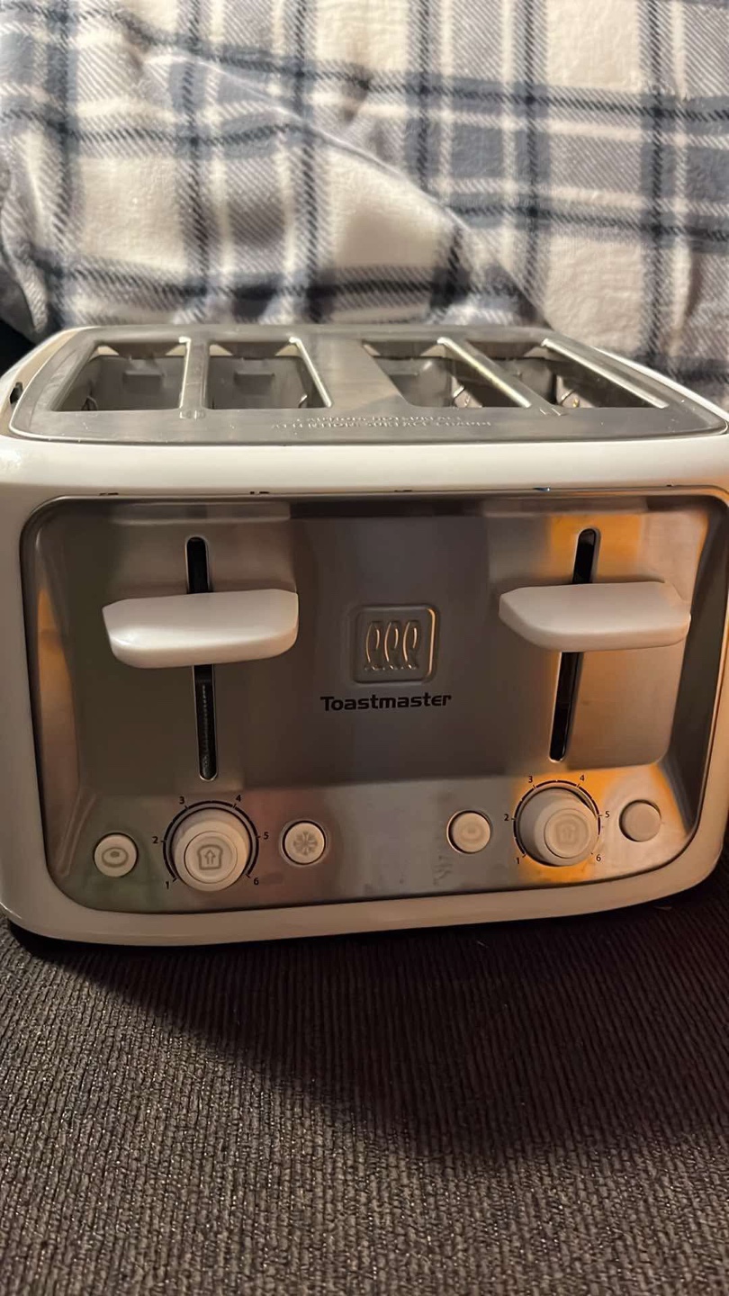 Toastmaster 4-Slice Toaster - White - photo 2