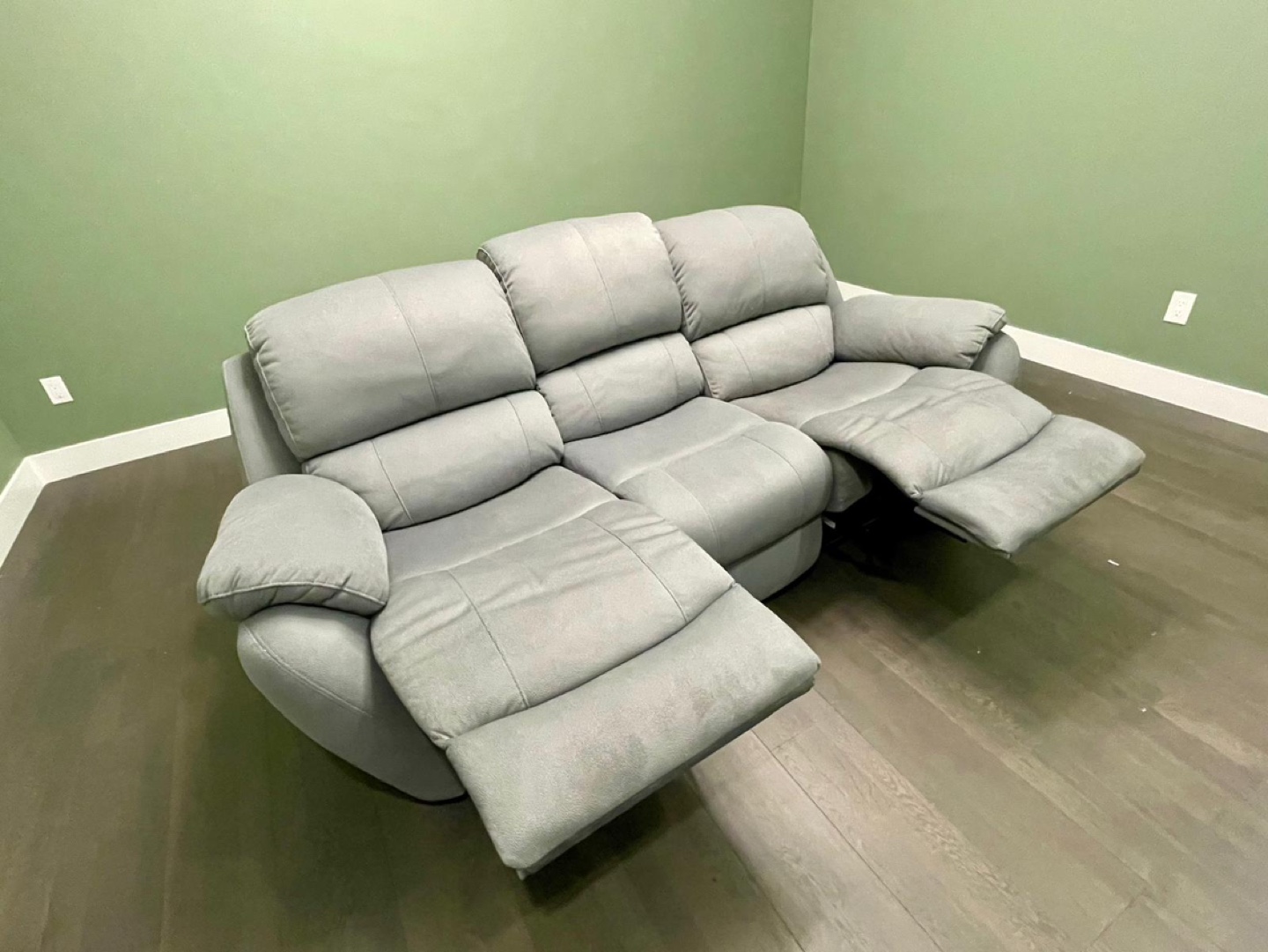 Gray Reclining Sofa - photo 5