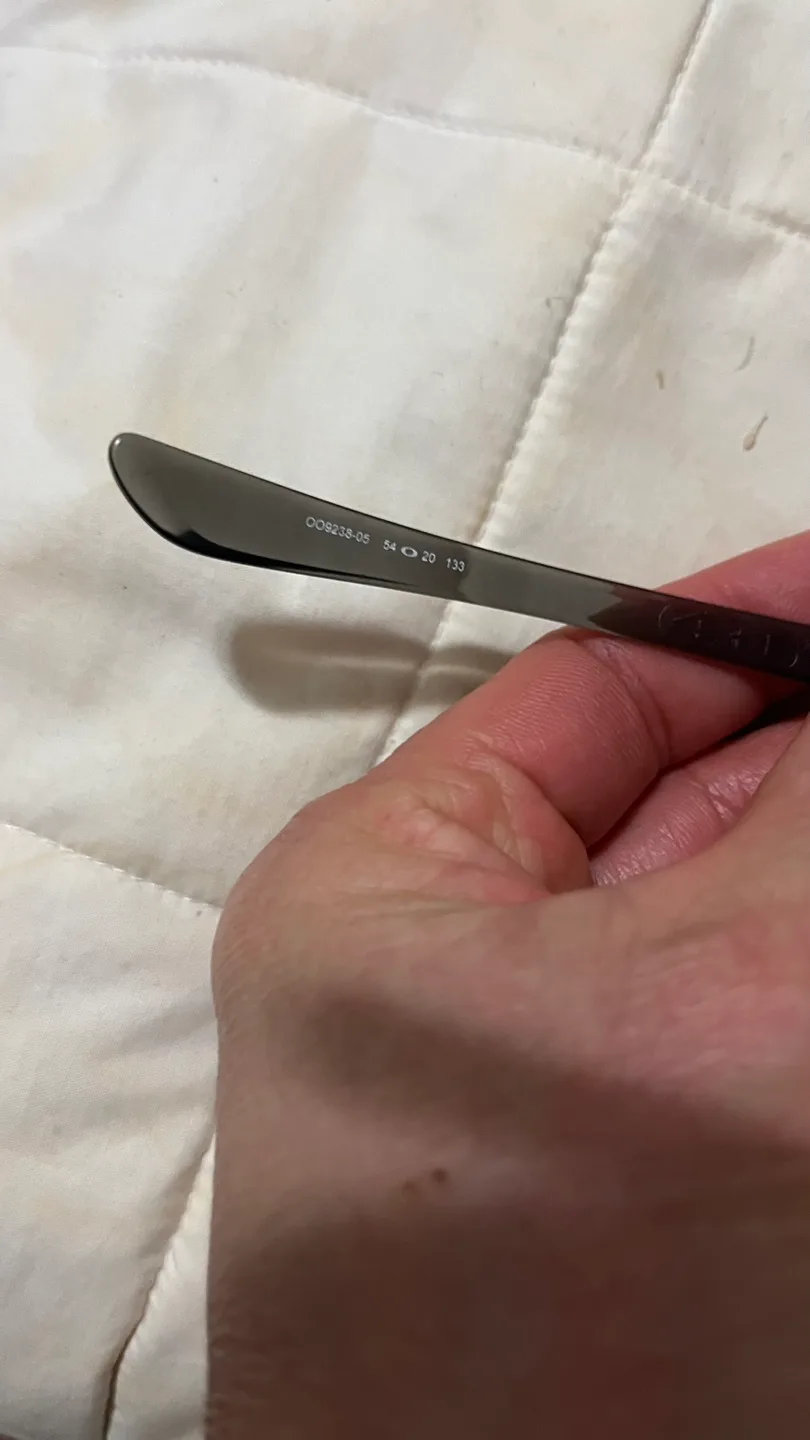 Oakley 4 square frame only image indicator(3)