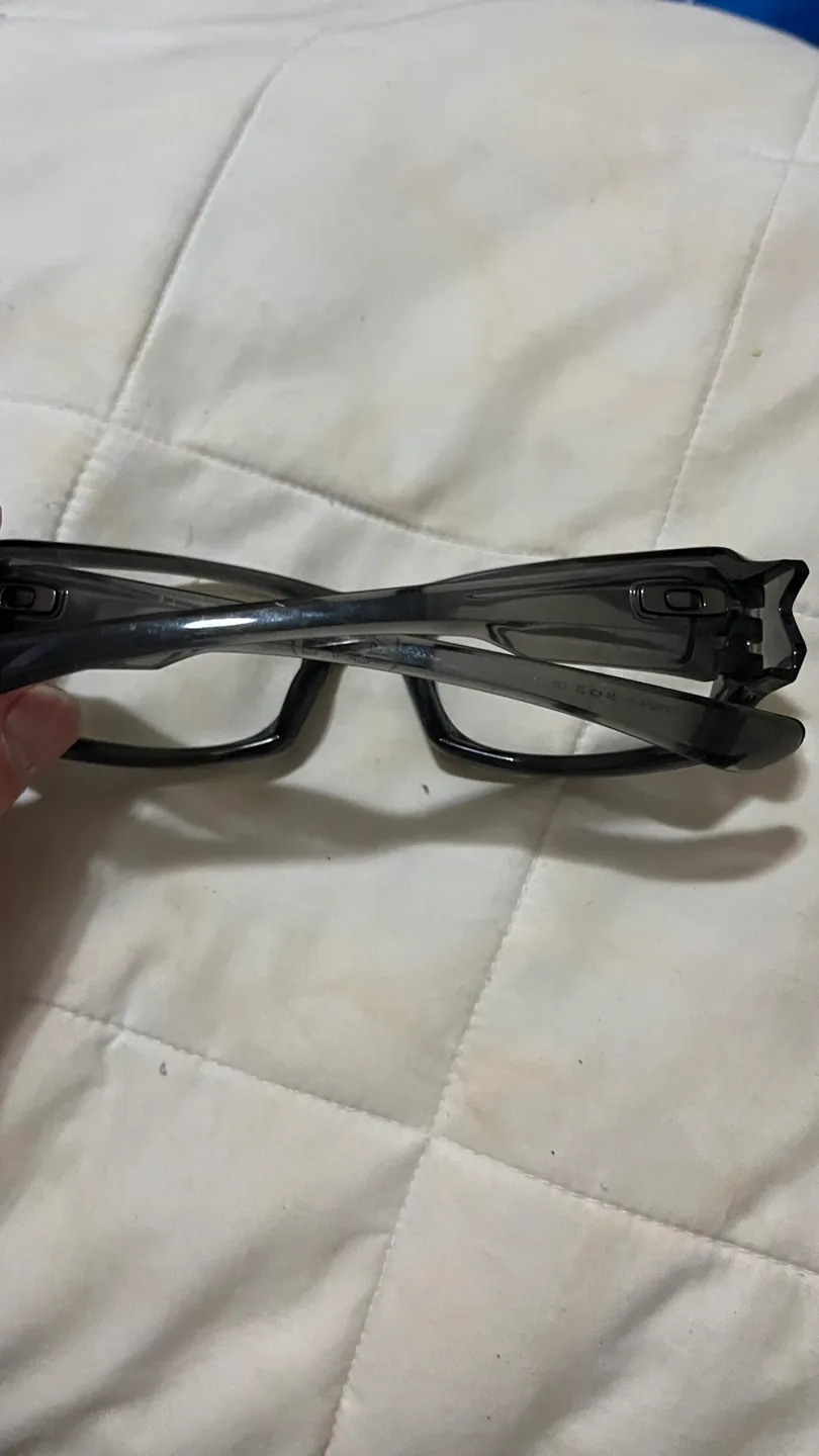 Oakley 4 square frame only image indicator(4)