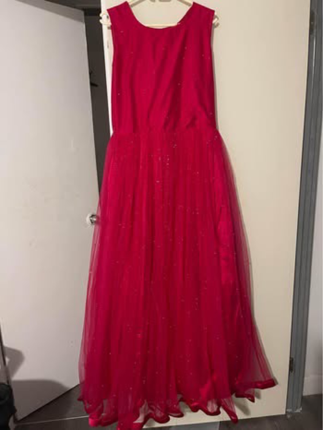 Gorgeous Pink Gown with Embellished Neckline - photo 4