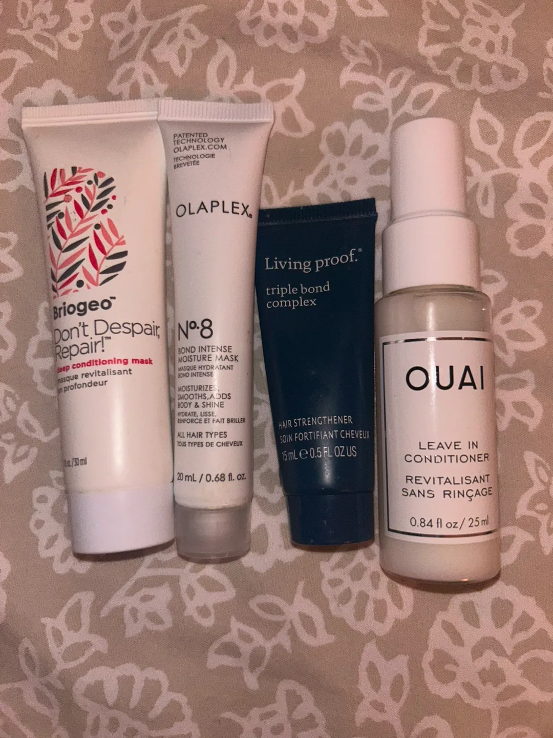 15 Brand NEW Deluxe Hair Care Samples image indicator(4)