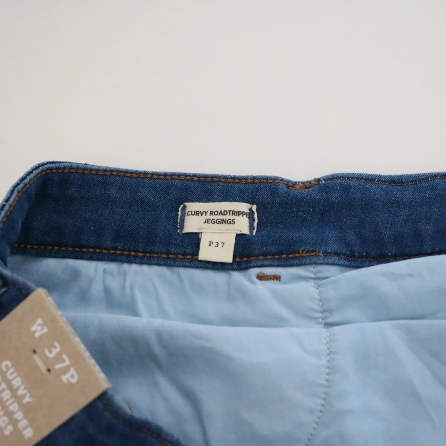 Madewell Curvy Petite Roadtrippe Jeggings Size 37P image indicator(4)