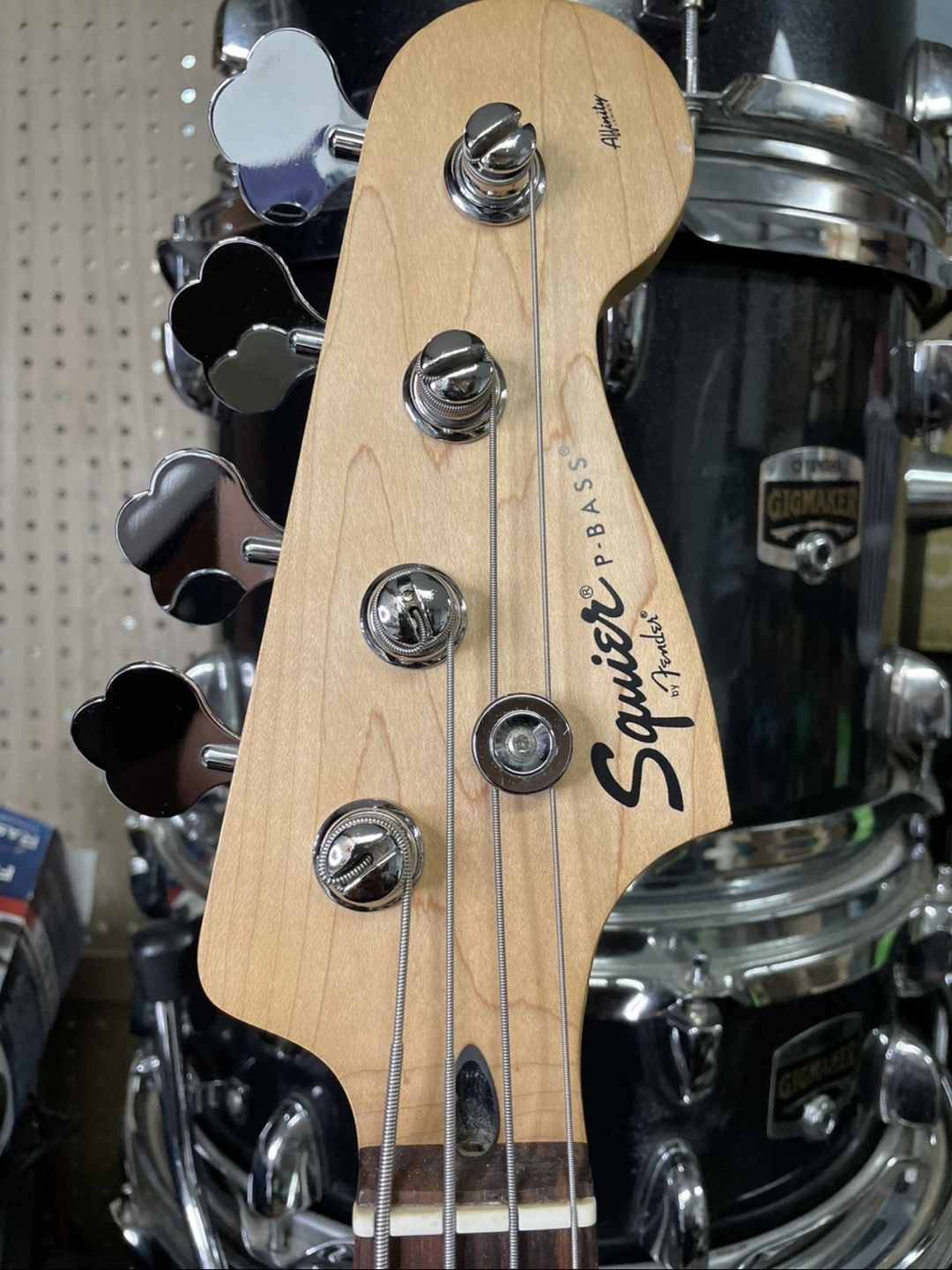 Squier by Fender 20th Anniversary Precision Bass - photo 4