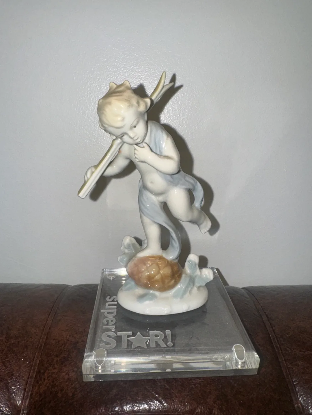 Porcelain Figurines image indicator(8)