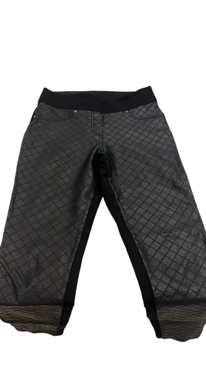 Women's Black Quilted vegan leather Leggings image indicator(2)