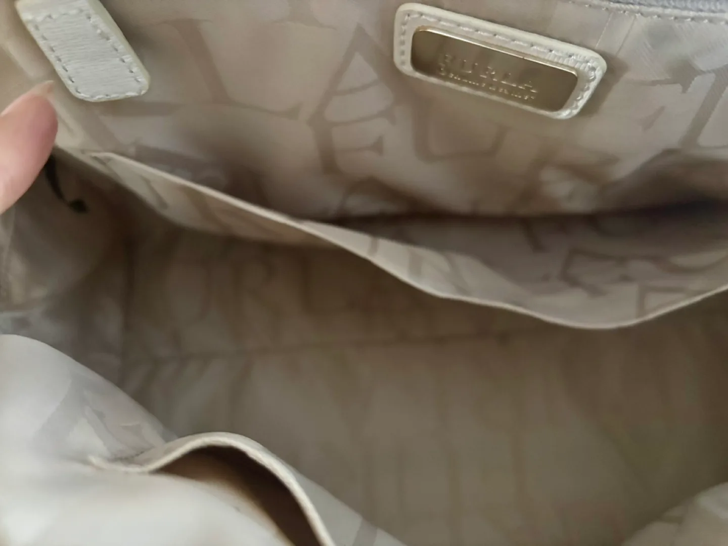 Furla Leather Bag- Off White image indicator(3)