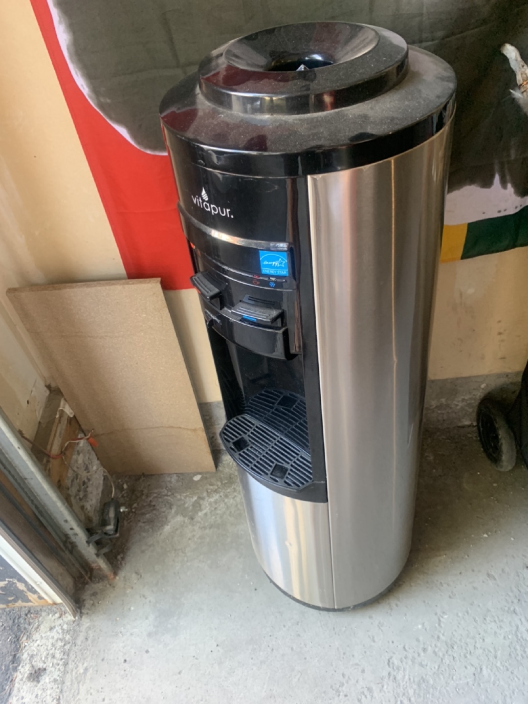 VitaPur Bottom-Loading Water Cooler Dispenser - photo 2