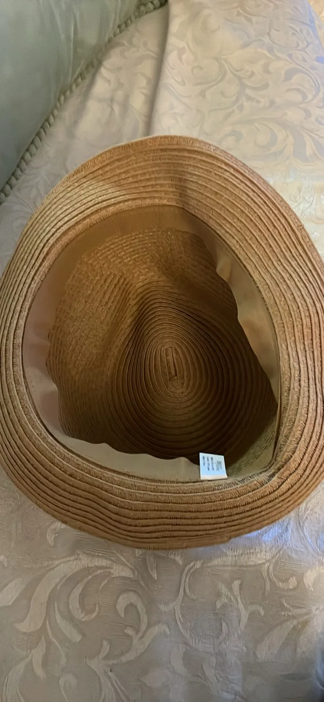 Women's Straw Fedora Hat bought in Mexico 🇲🇽 image indicator(2)