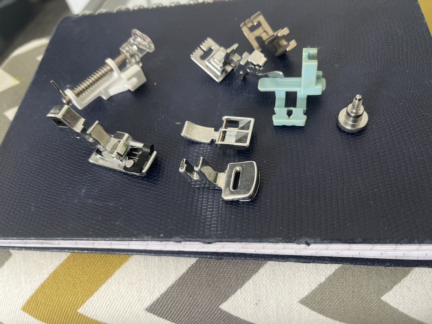 Assorted Sewing Machine Presser Feet