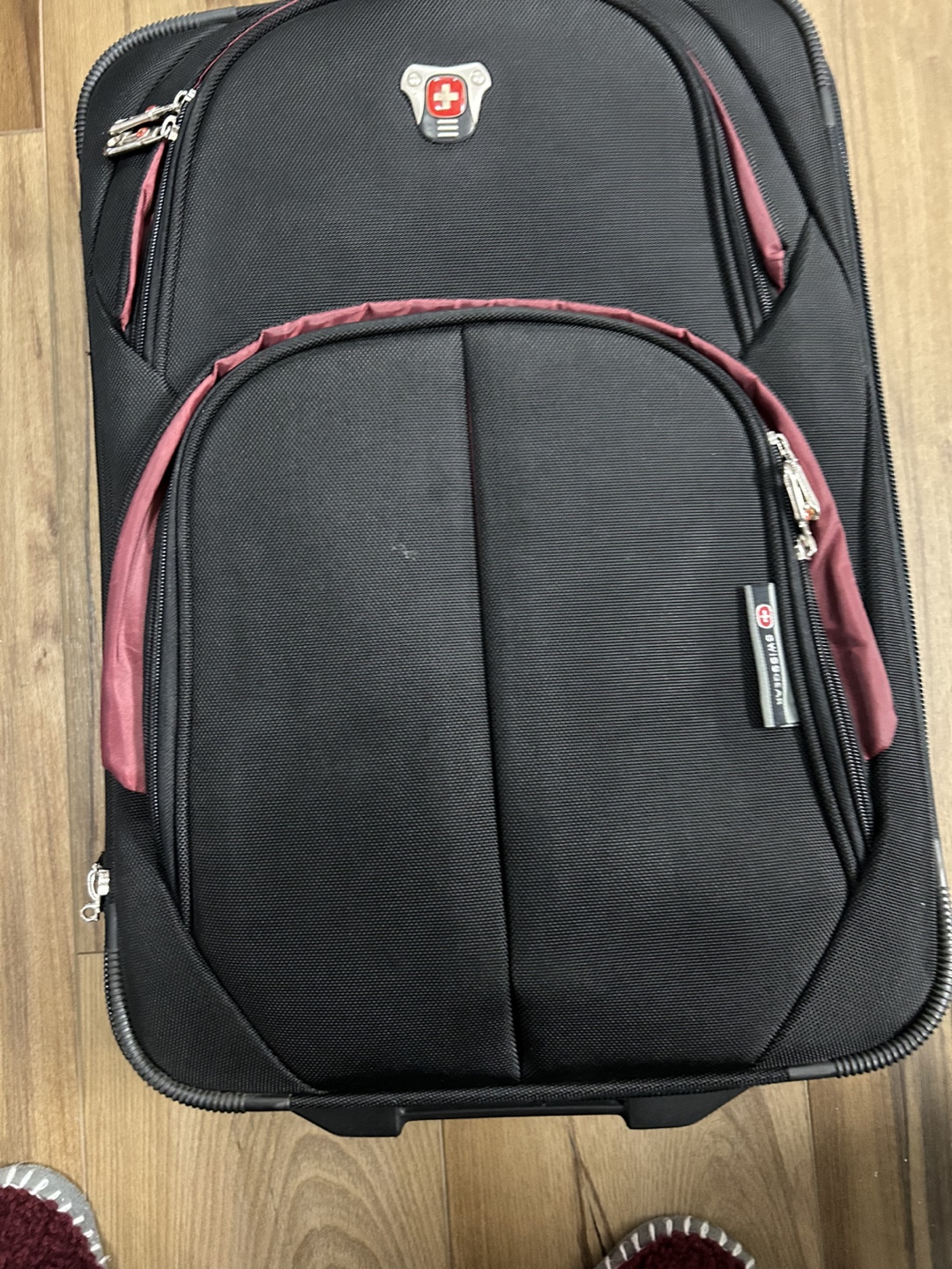 SwissGear Carry-On Suitcase - photo 4