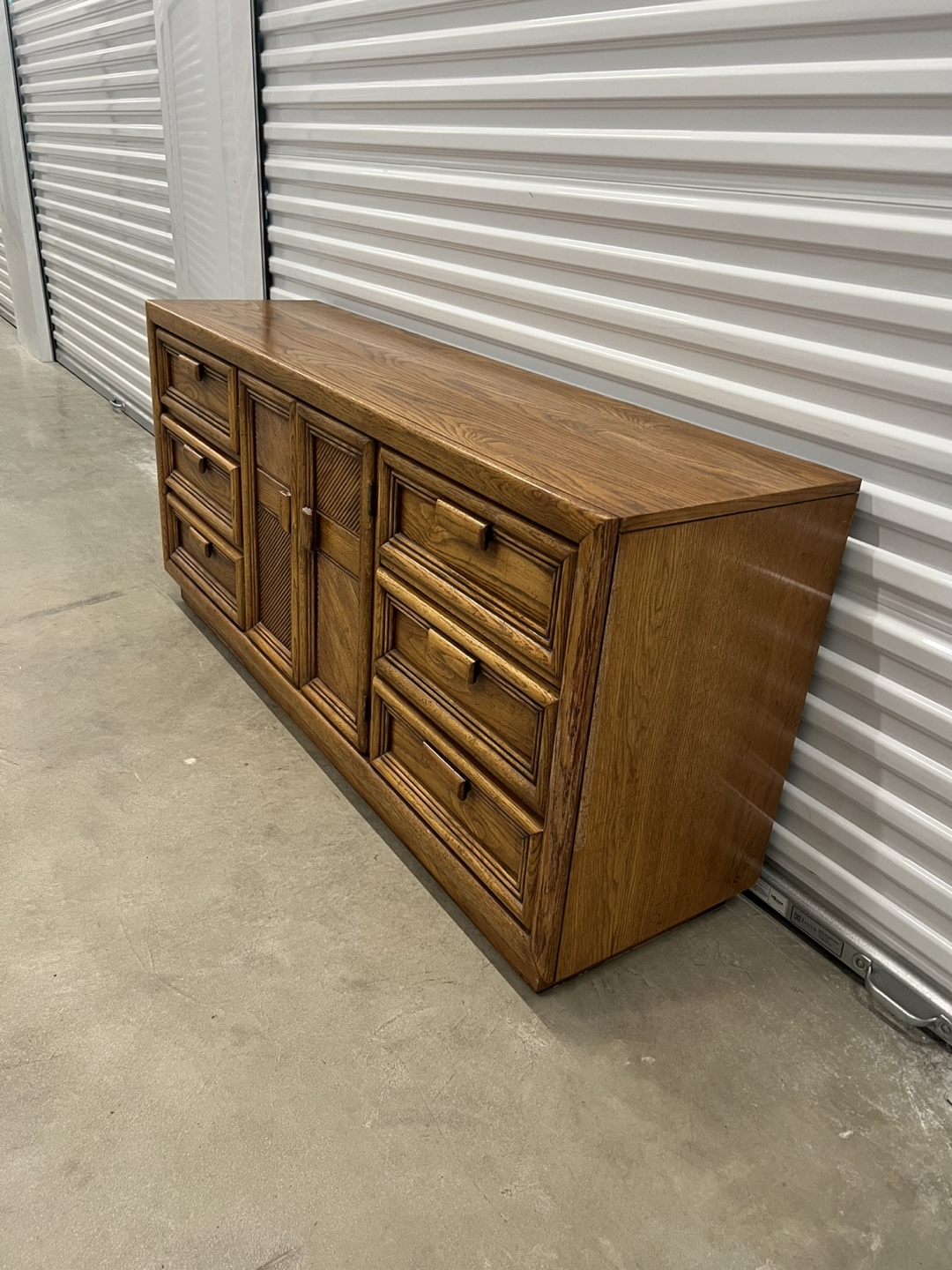 Wooden 9 drawers Dresser - photo 2