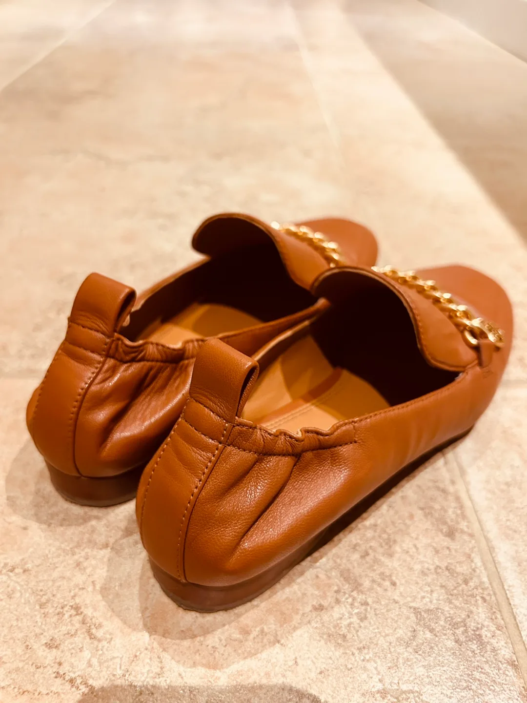 Tory Burch leather benton loafers US size 7 image indicator(2)