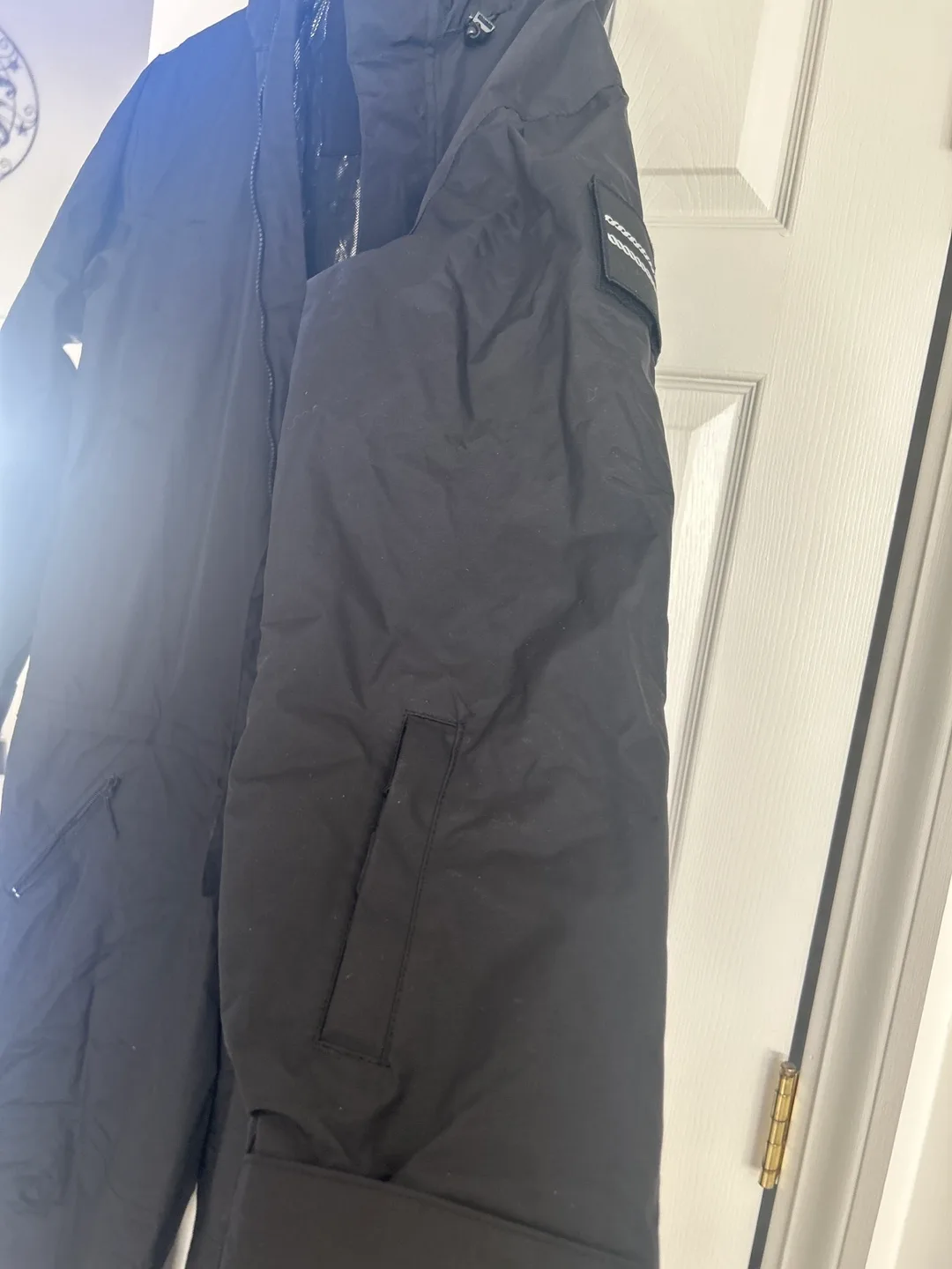Black Snowsuit Size L/175 image indicator(4)