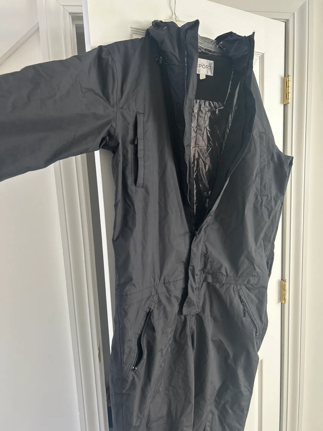 Black Snowsuit Size L/175 image indicator(3)