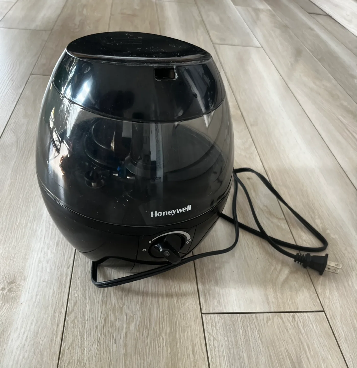 Honeywell Humidifier thumbnail
