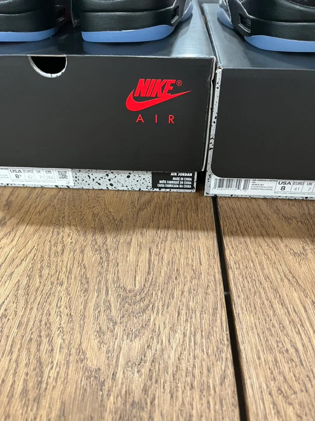 Jordan 5 Metallic Size 8 & 8.5 image indicator(5)