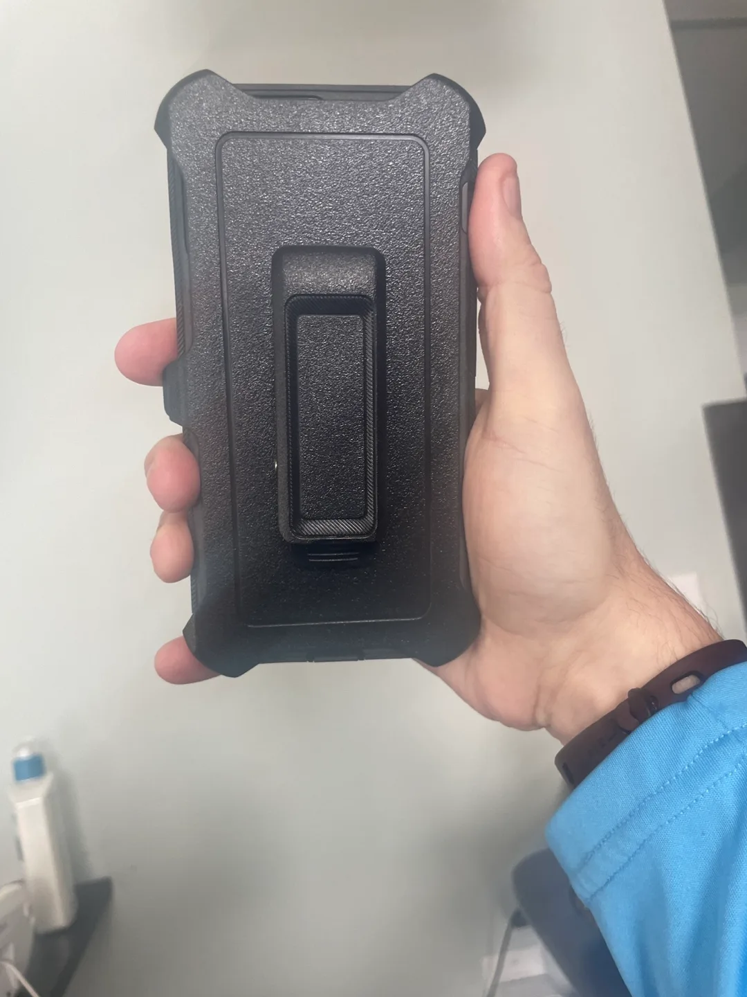 Black iPhone Case with Belt Clip image indicator(2)