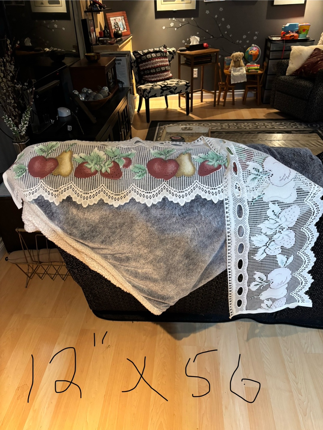 Fruit Lace Valance