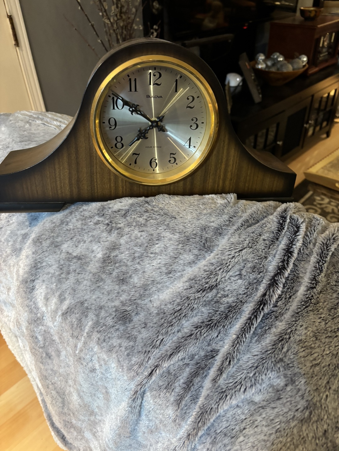 Vintage Bulova Mantel Clock