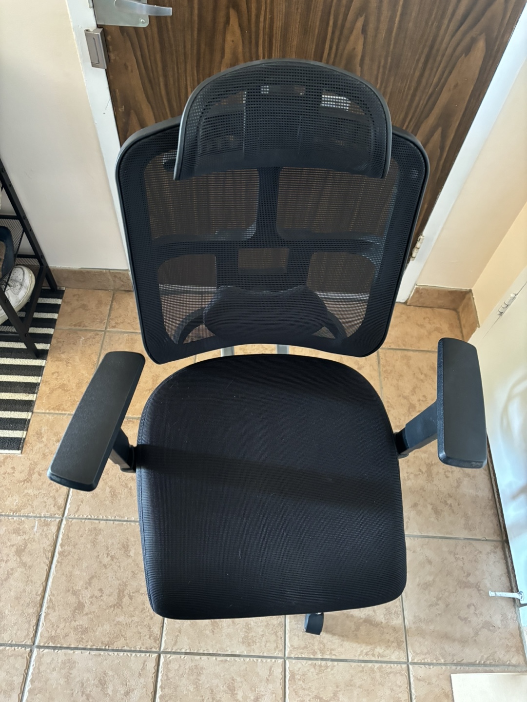 Ergonomic Mesh Office Chair with Headrest - photo 2