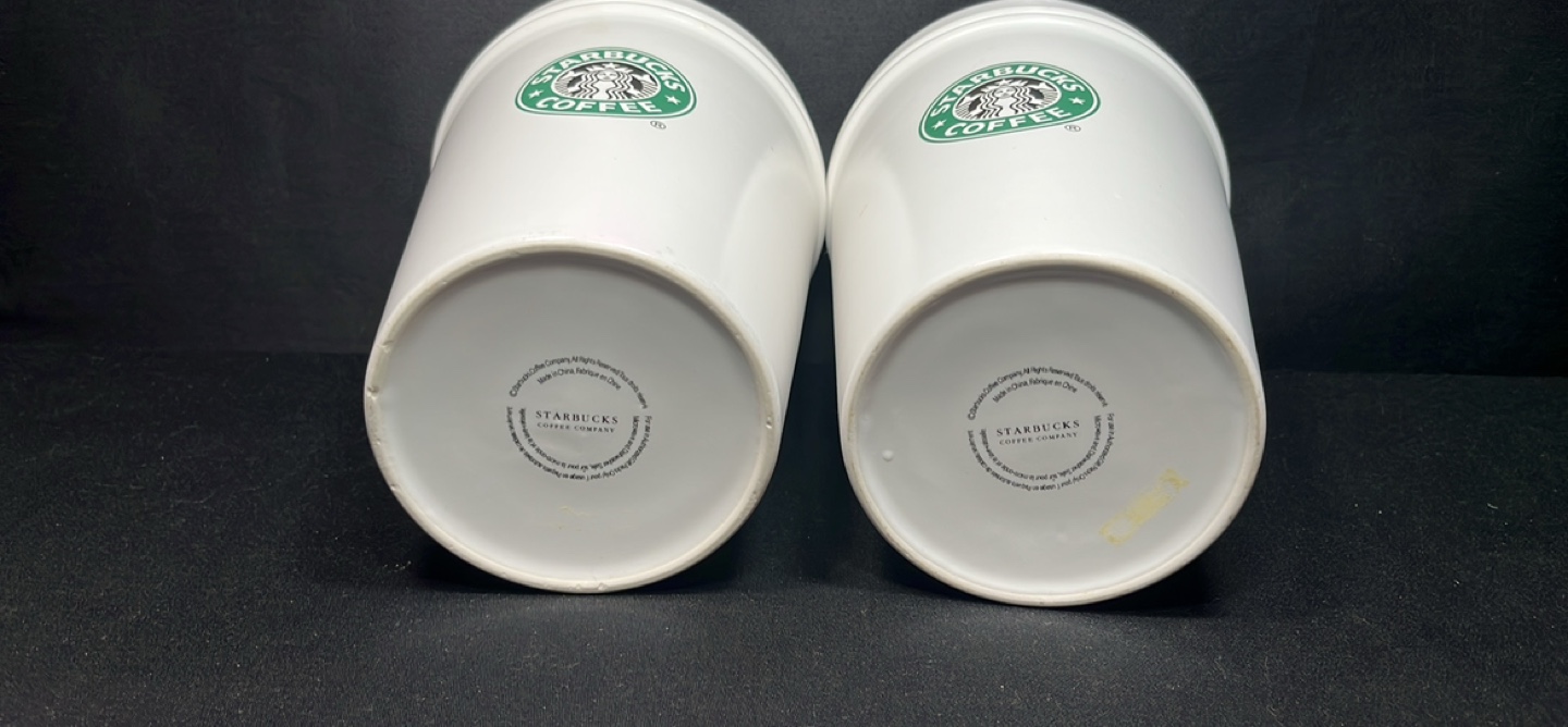 Pair of Starbucks Ceramic Coffee Mugs with Lids - photo 3