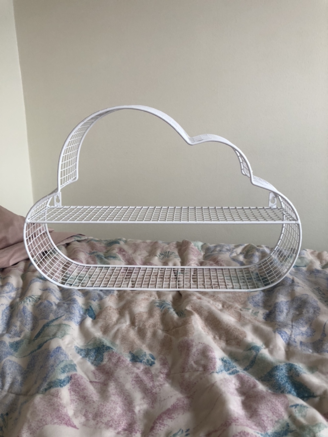 White Metal Cloud Shelf - photo 2