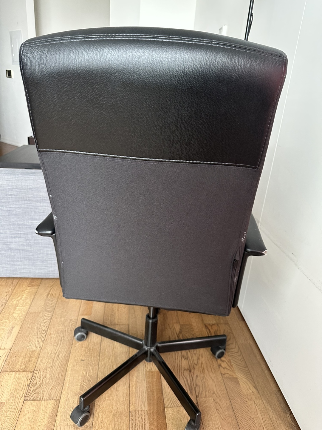 Black IKEA Office Chair - photo 3