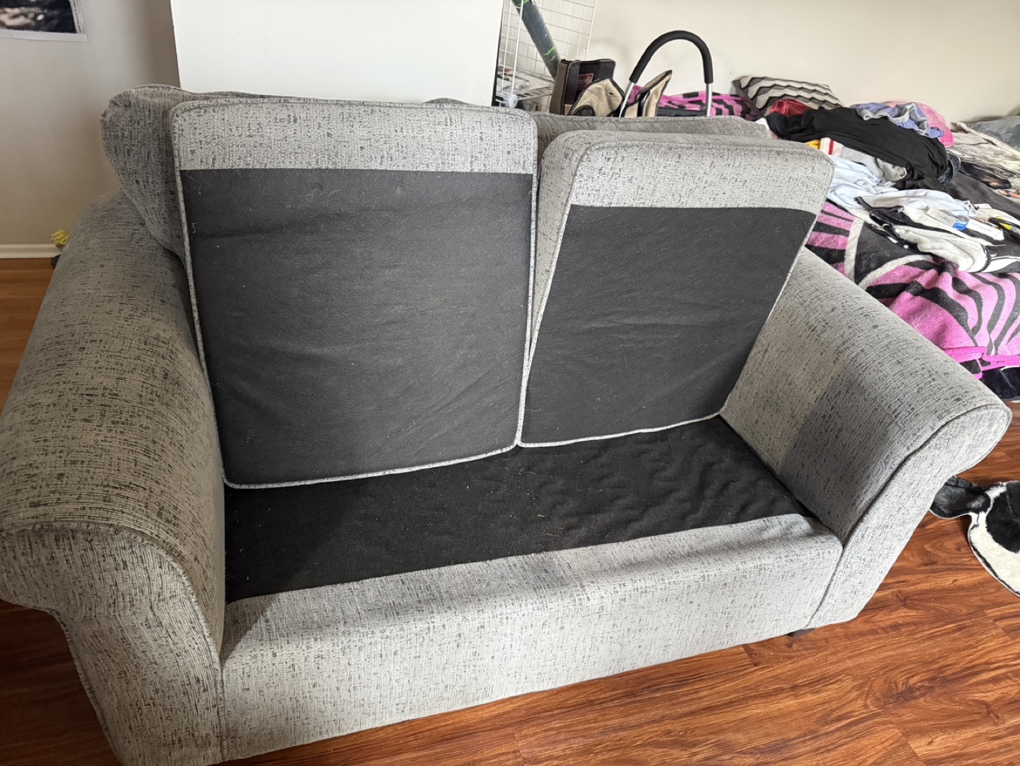 Grey Loveseat - photo 3