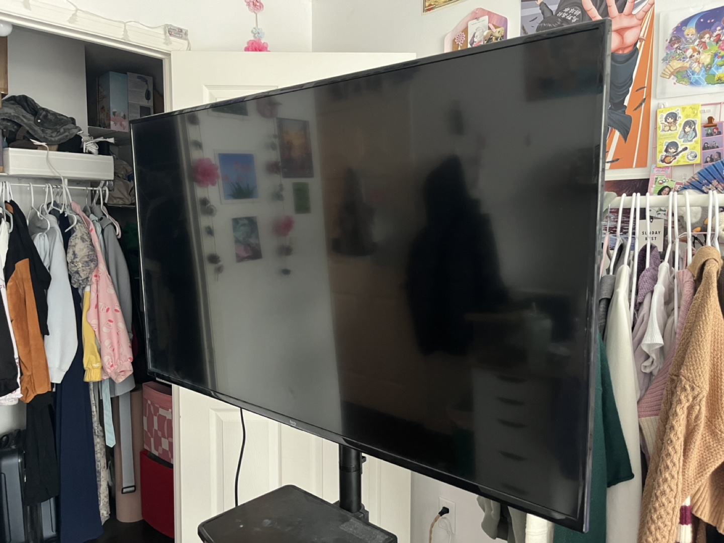 Like new 50 inch fire tv