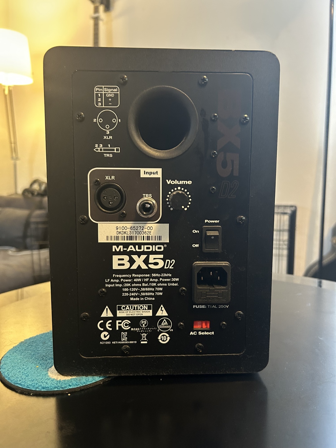 M-Audio BX5 D2 Studio Monitor Speakers (PAIR) - photo 2