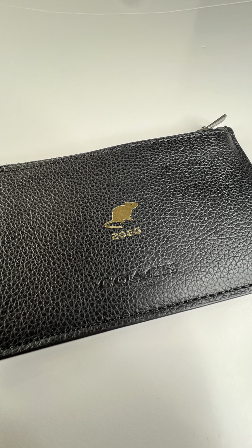 Coach Leather Card Holder 2020 Limited Edition - photo 2