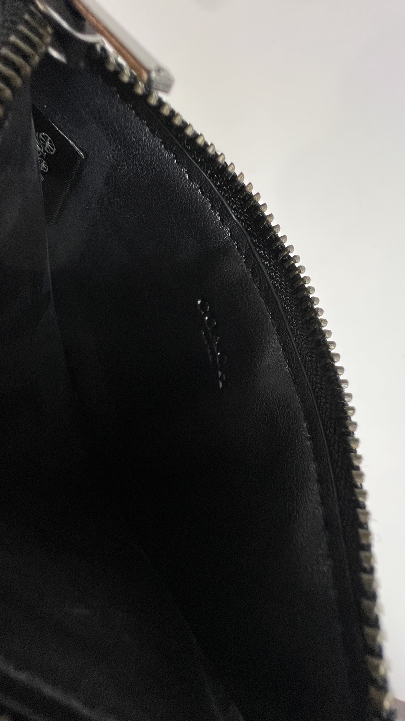 Coach Leather Card Holder 2020 Limited Edition - photo 4