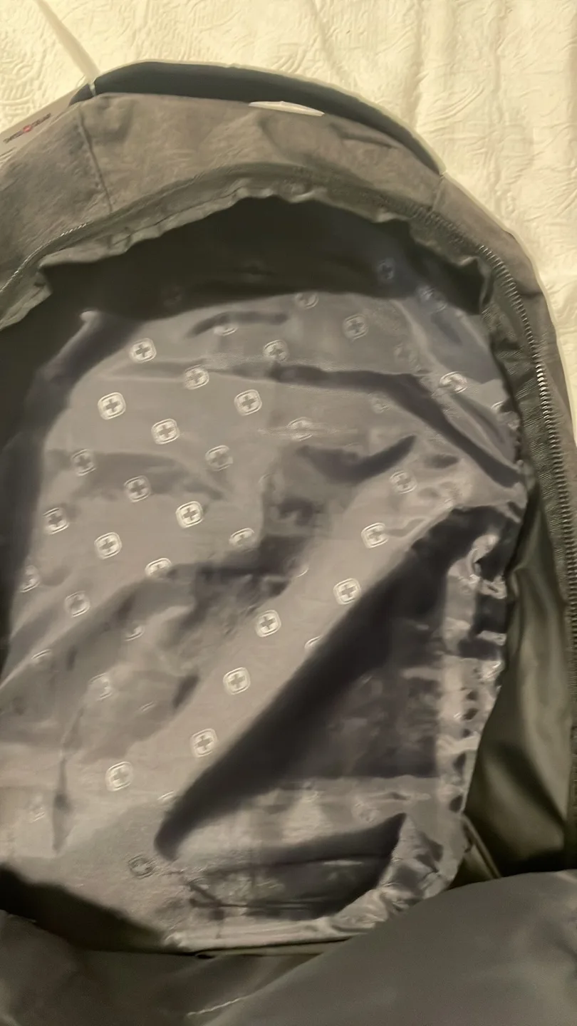 SwissGear Bora Backpack image indicator(3)