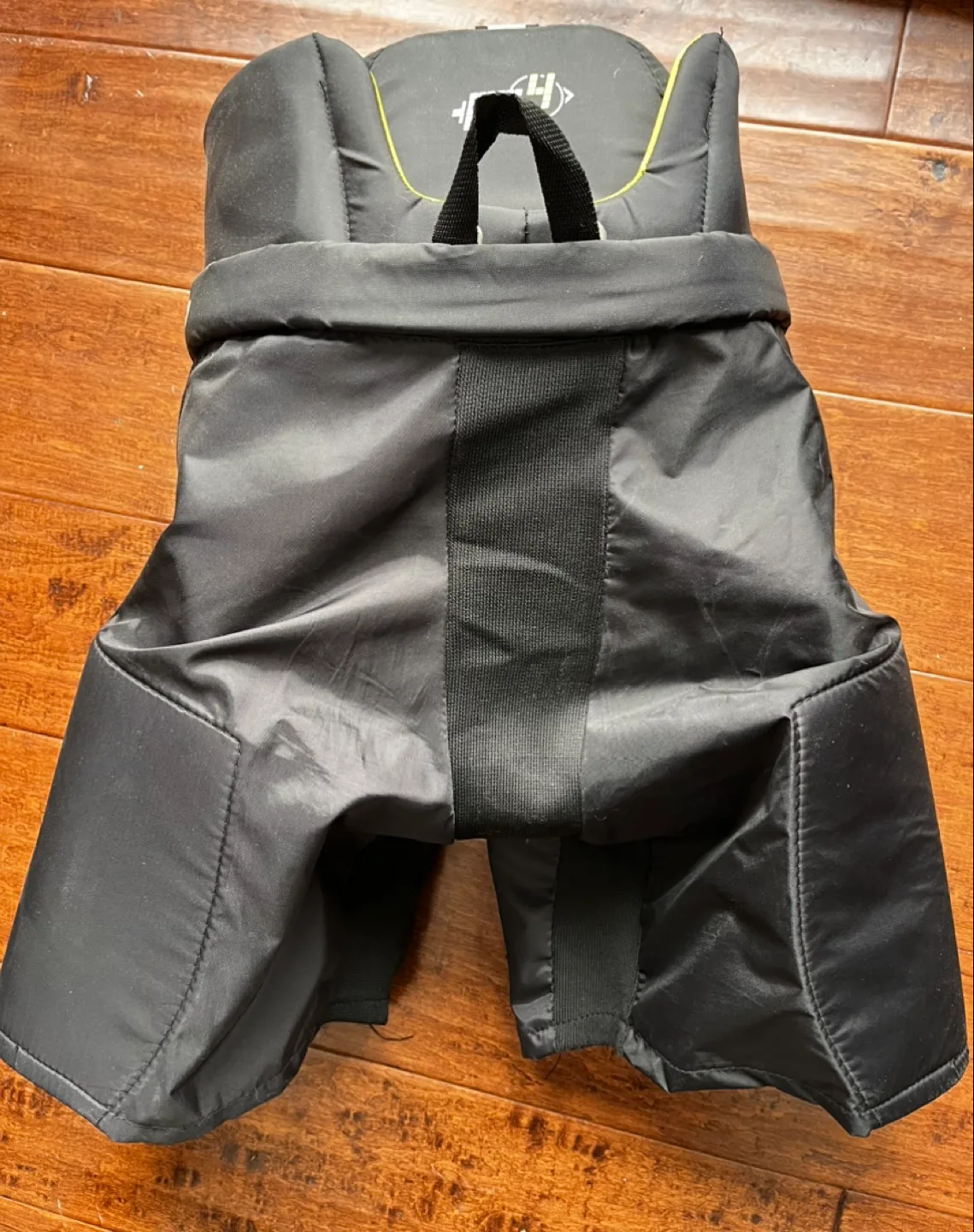 Sherwood Jr Hockey Pants - Size Medium image indicator(3)