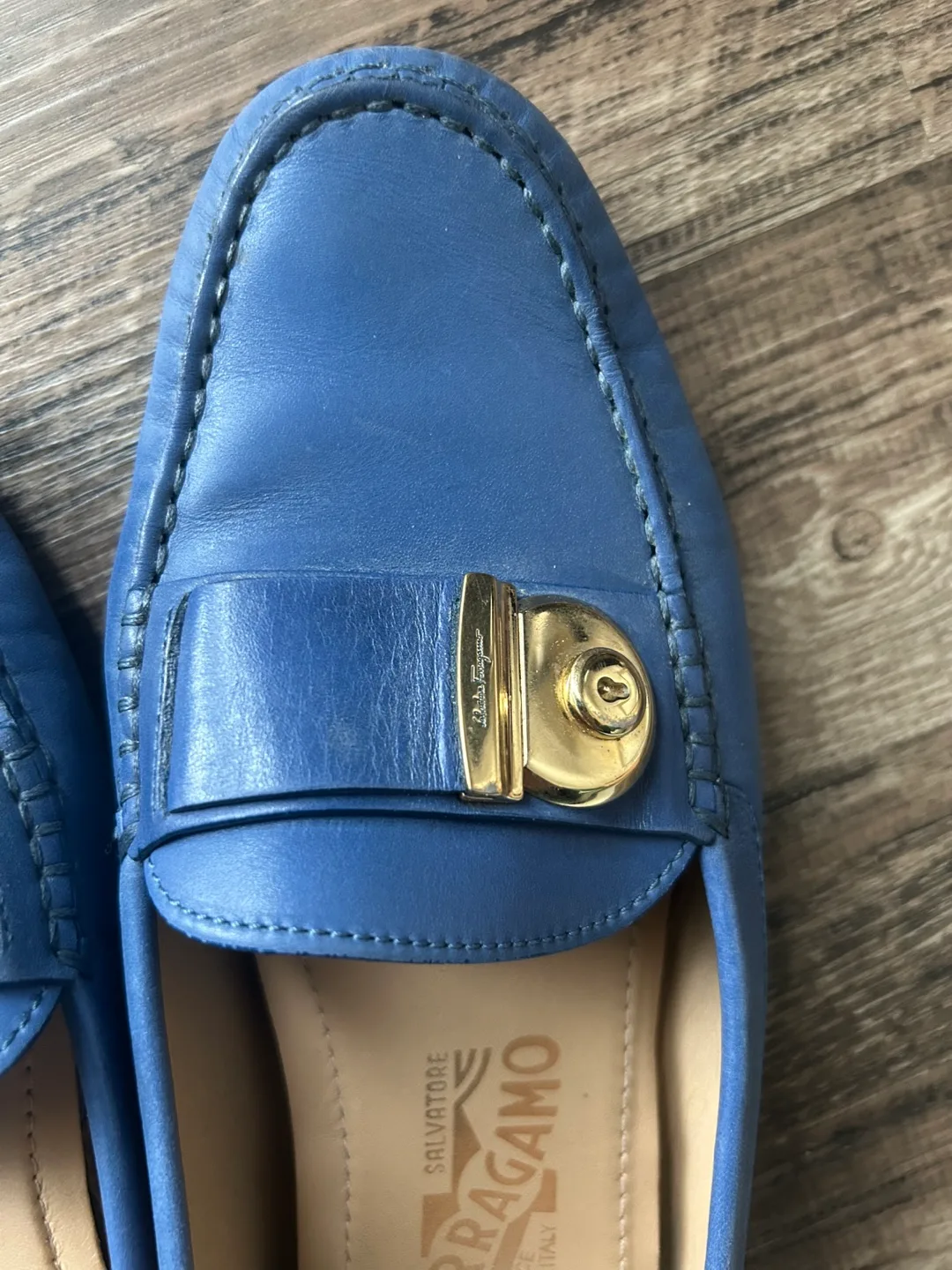 Ferragamo blue leather oxford loafers - Size 8 image indicator(2)