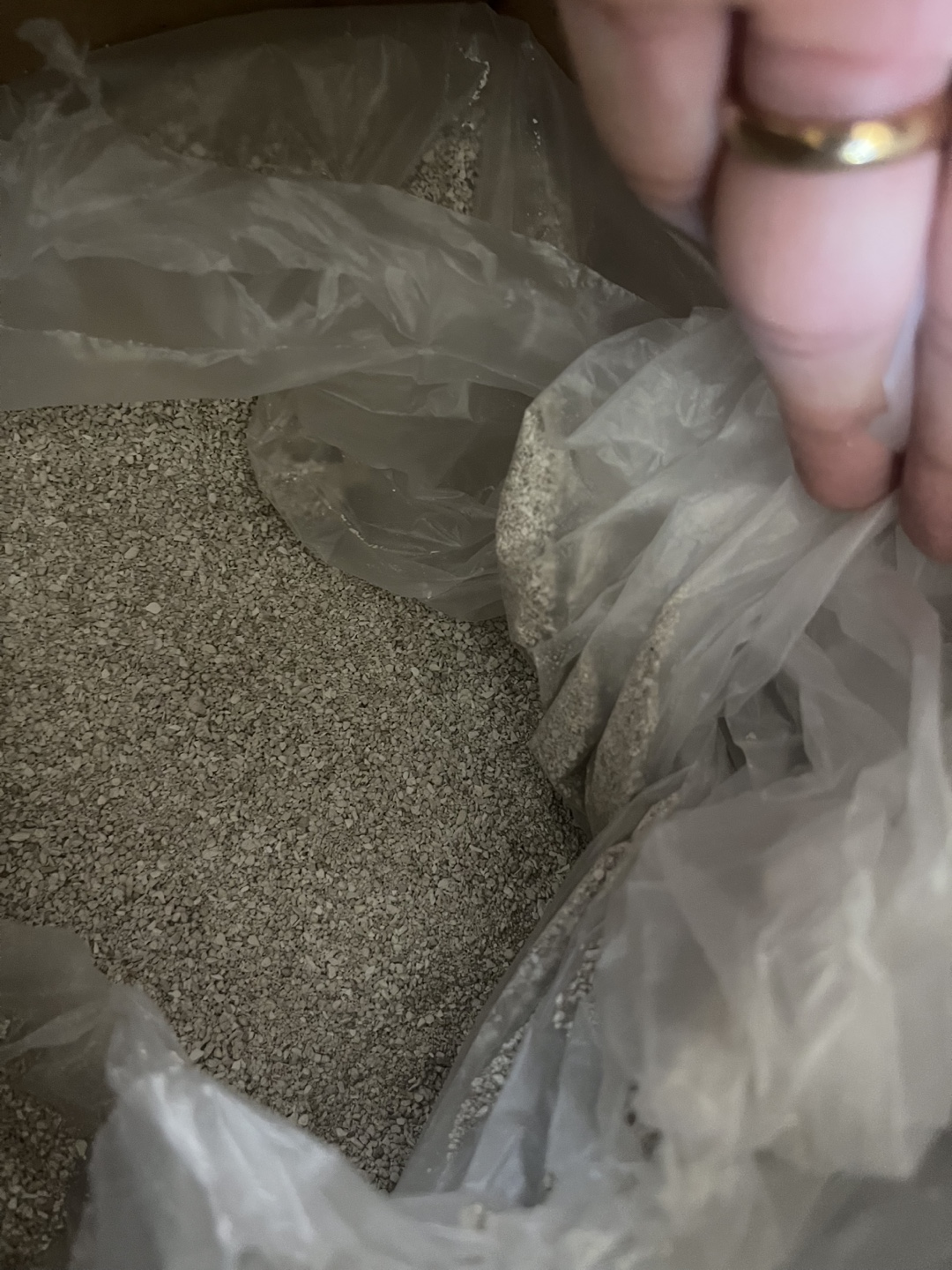 9kg Special Kitty Lightweight Clumping Cat Litter - Unscented - photo 2
